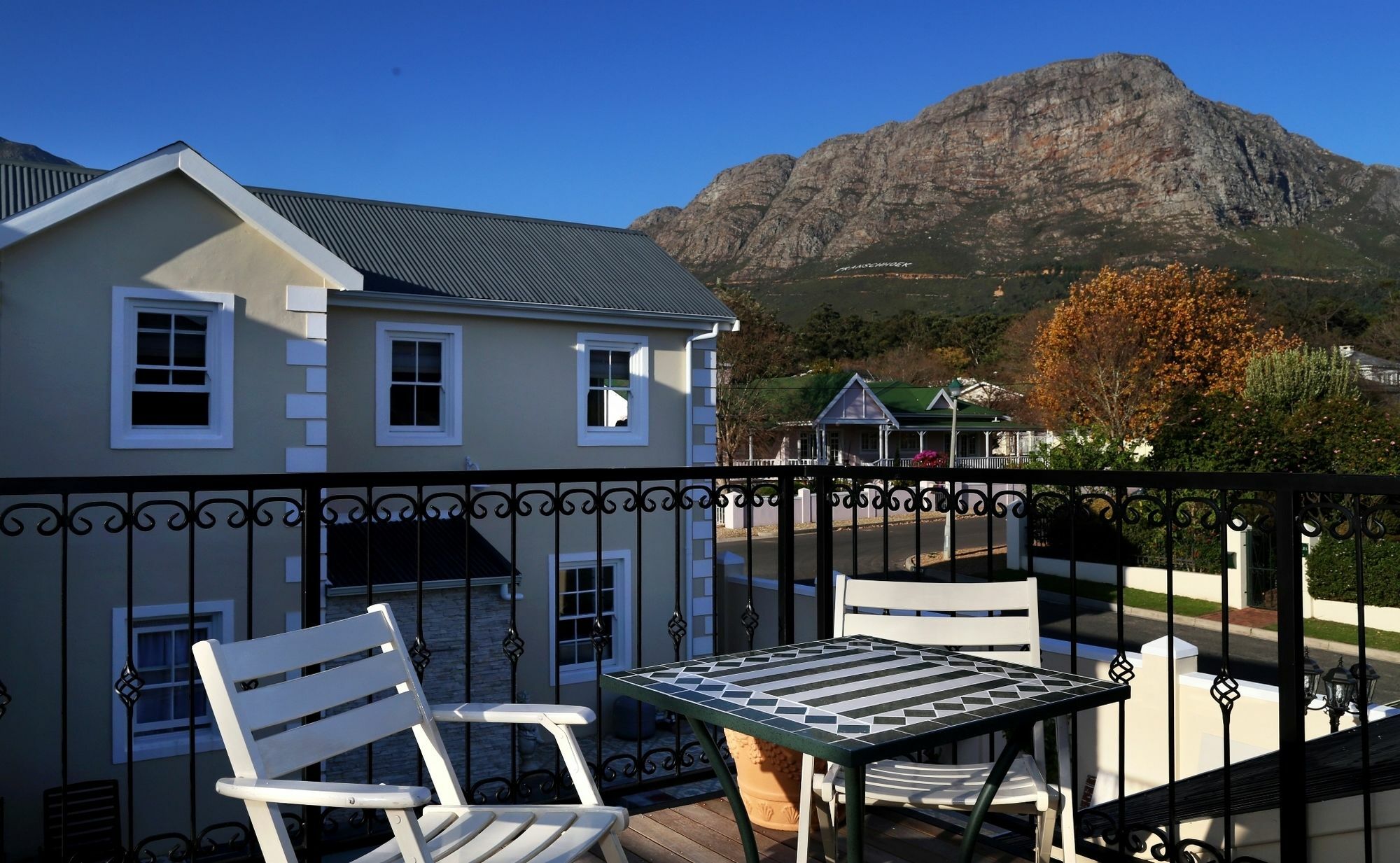 Hotel Le Petit Paris Franschhoek Exterior foto